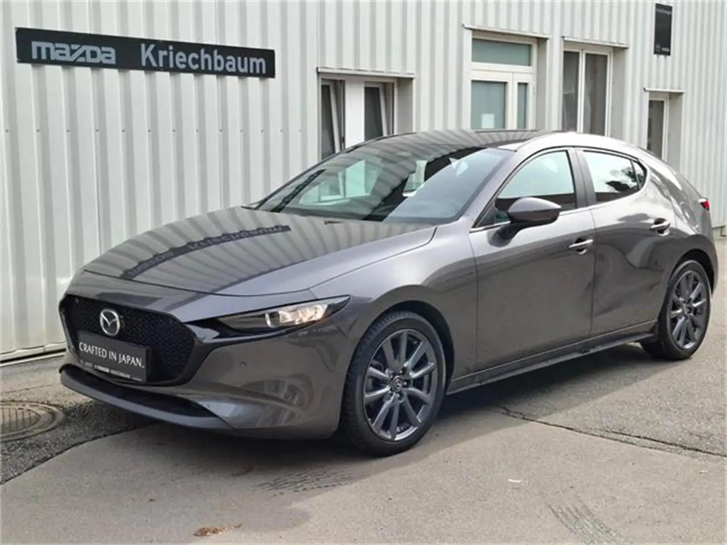 Mazda 3 e-Skyactiv-G140 Centre-Line Grau - 1