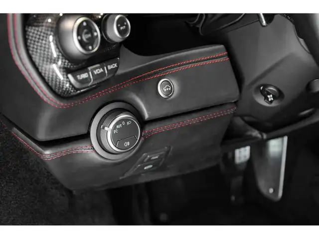 Ferrari 488 GTB 3.9 V8 - ROSSO CORSA METALLIC