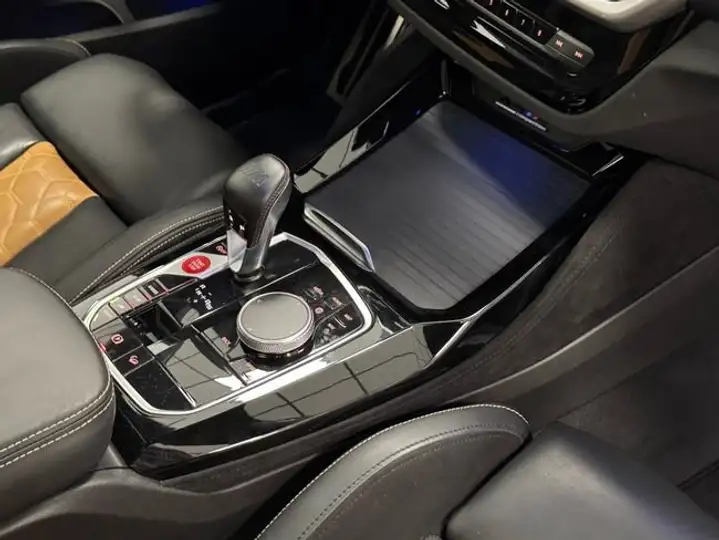 BMW X4 M Competition 2022, foto 45