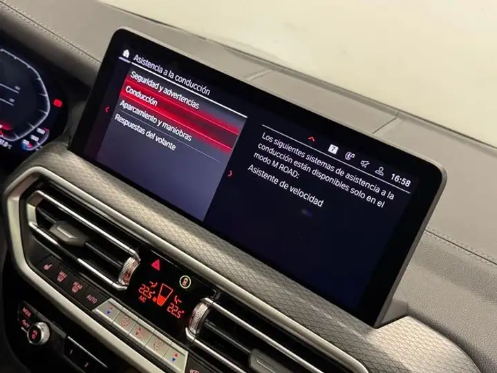BMW X4 M Competition 2022, foto 38
