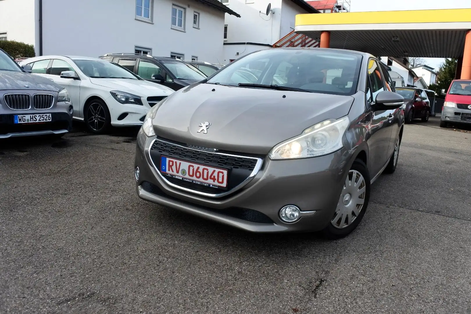 Peugeot 208 Active/4-türig nur 55000 Tkm Grau - 1