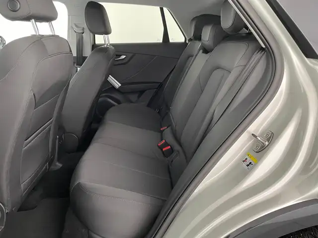 Audi Q2 view 11