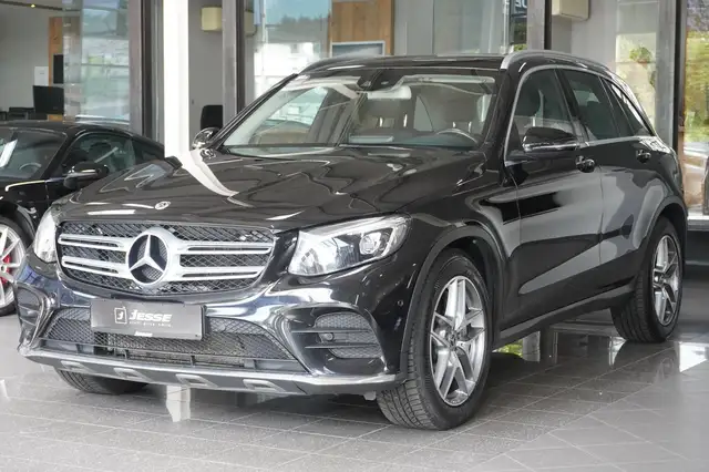 Mercedes-Benz GLC 350 d AMG Line 4M LED Pano Burmester R.Cam AHK