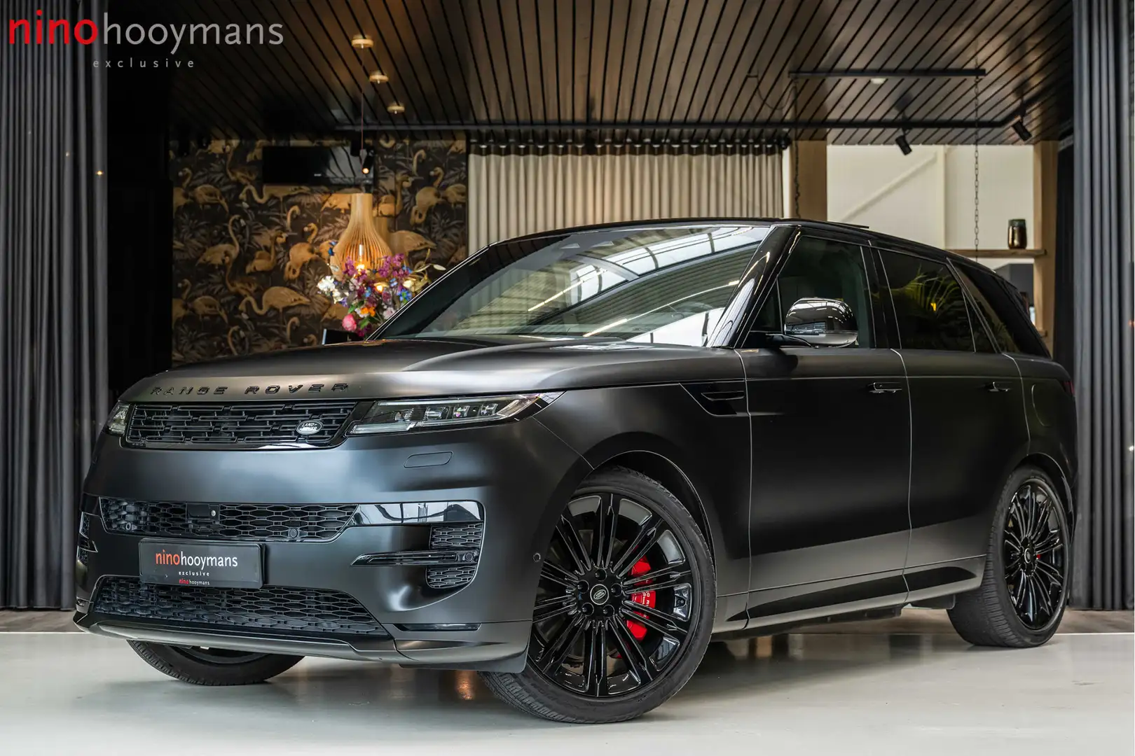 Land Rover Range Rover Sport P440e Dynamic | Alcantara Hemel | Softclose | stoe Zwart - 1