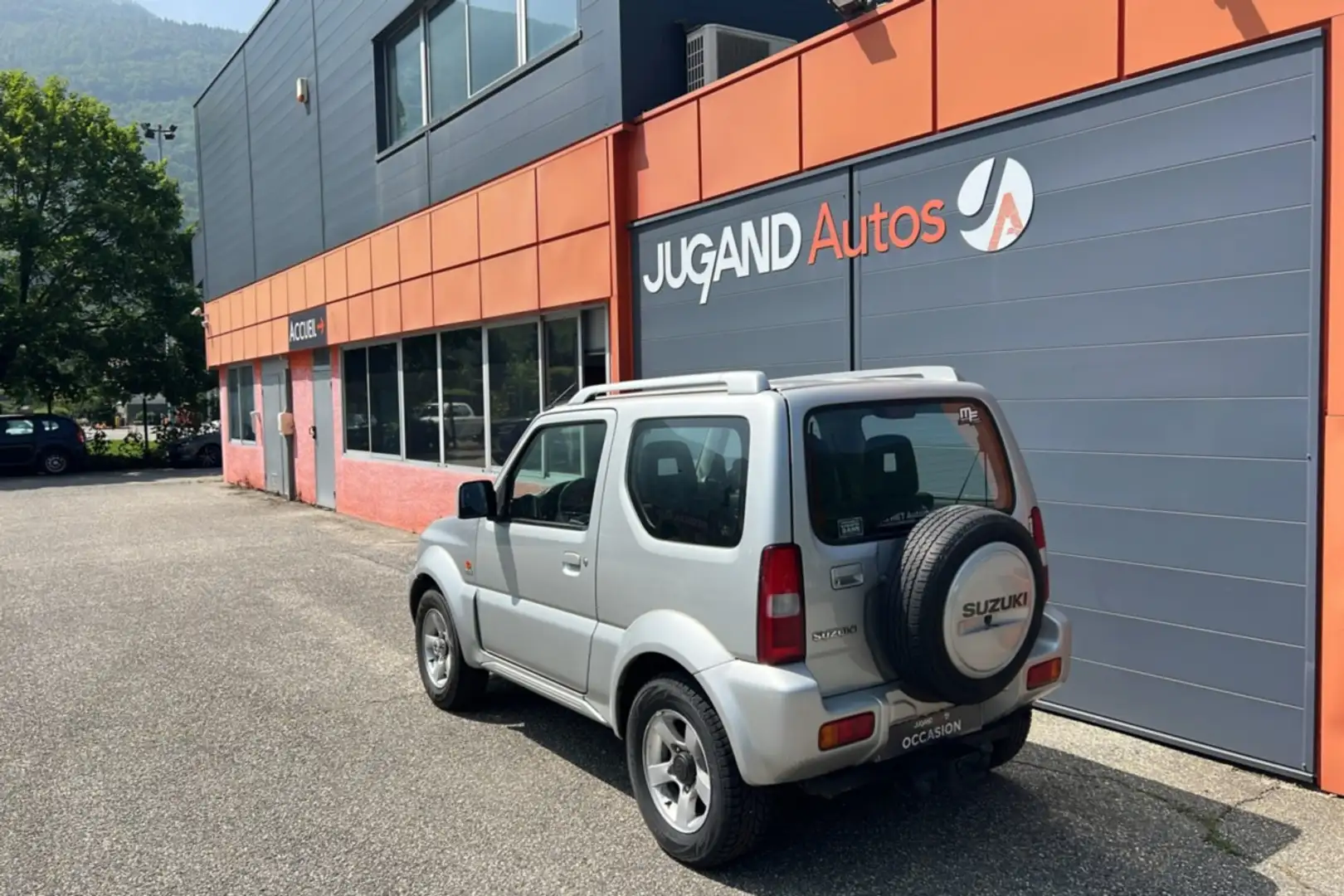 Suzuki Jimny 1.5 DDIS 85 4X4 Grigio - 2