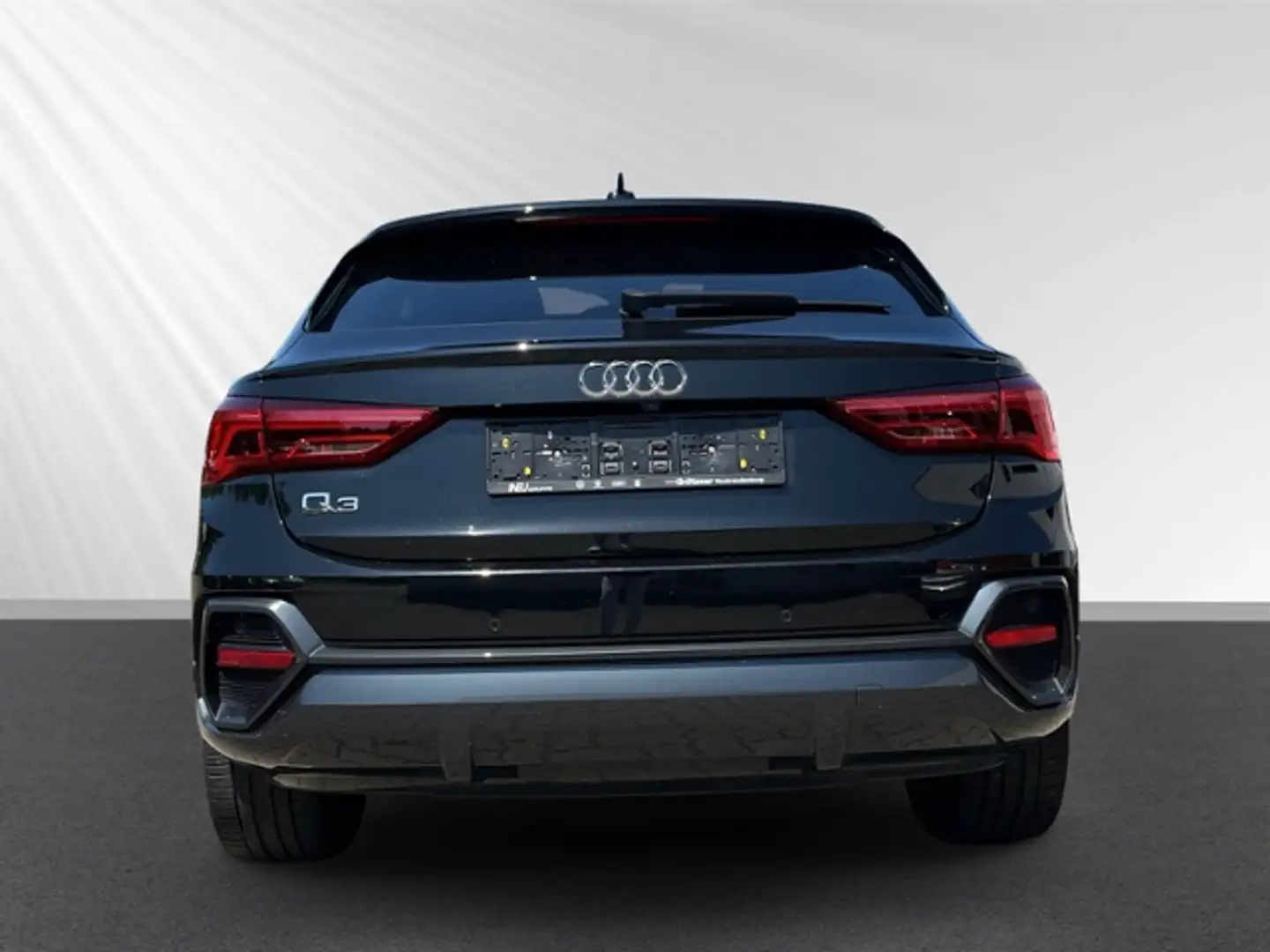 Audi Q3 35 TFSI Sportback Navi, RFK, WP, AHK,Telefon, Ban Zwart - 2