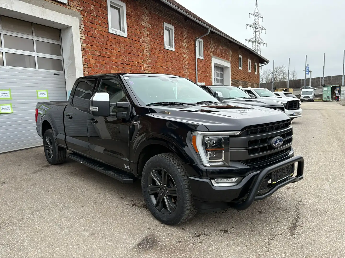 Ford F 150 F-150 Lariat SuperCrew – 6,5´-Bed Schwarz - 2