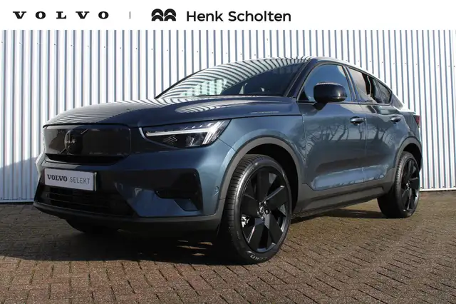 Volvo EC40 Single Motor Extended Range Ultra Black Ed. 82 kWh