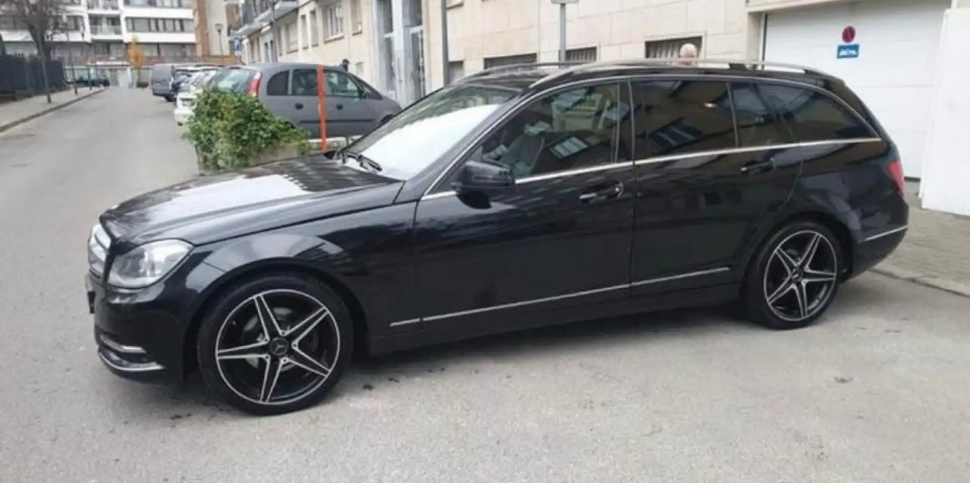 Mercedes-Benz C 200 CDI DPF (BlueEFFICIENCY) - 1