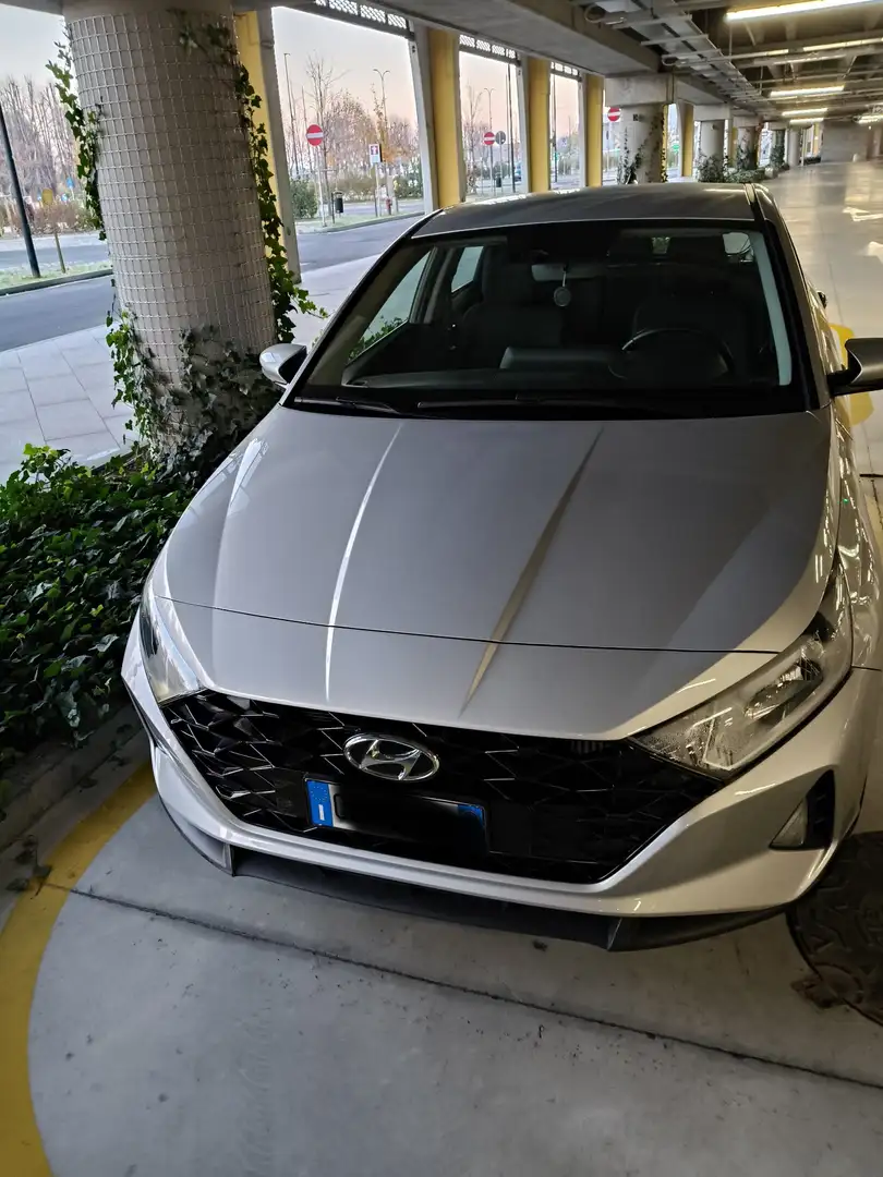 Hyundai i20 1.0 t gdi mild hybrid connectline mhev - 1