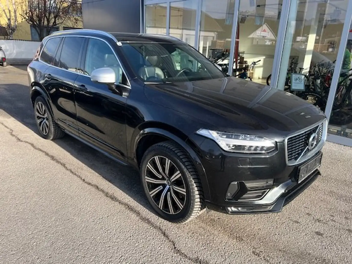 Volvo XC90 D5 R Design AWD Diesel Allrad *Standheizung* Schwarz - 1