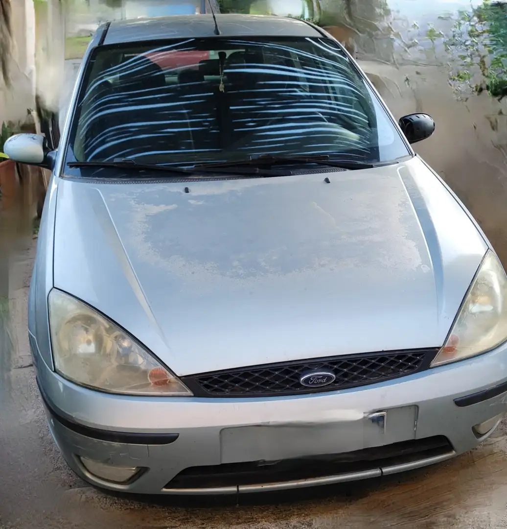 Ford Focus 5p 1.8 tdci Ambiente 100cv - 2