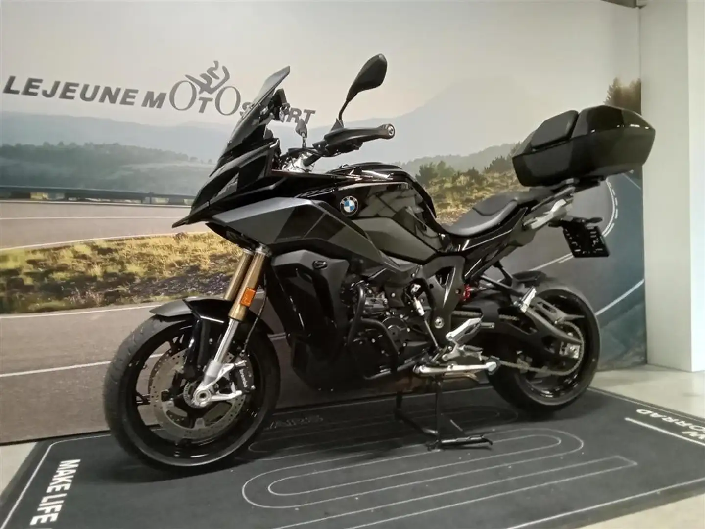 BMW S 1000 XR Garantie Premium -> 09/2028 Zwart - 2
