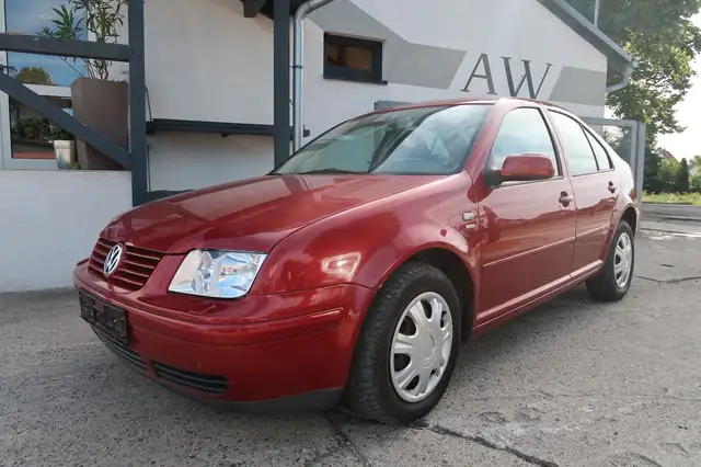 Volkswagen Bora 2.0 Sport Edition|HU/AU 03.2027|NAV|Klimaau