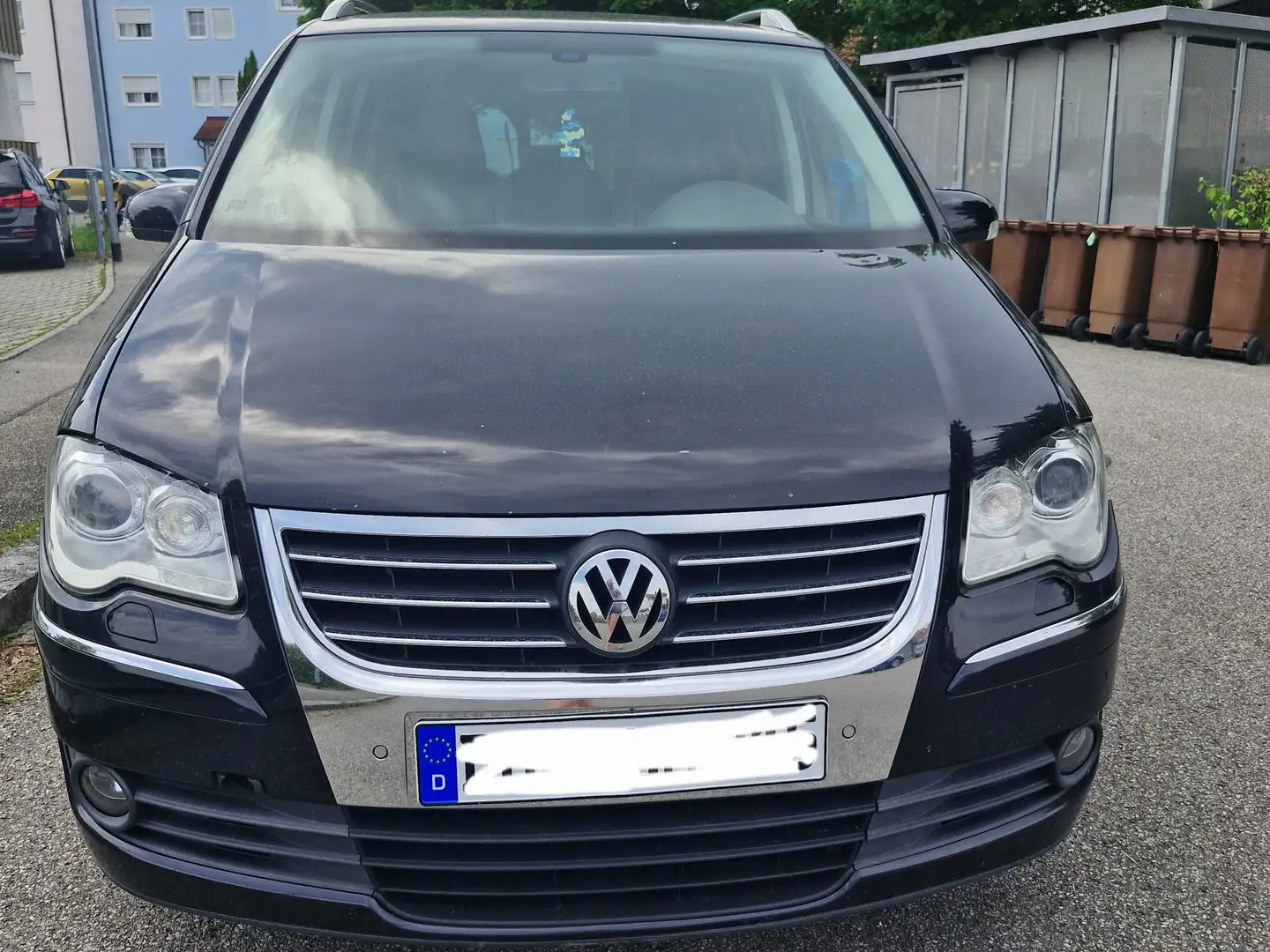 Volkswagen Touran Touran 2.0 TDI DPF DSG Highline Schwarz - 1