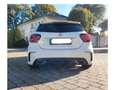 Mercedes-Benz A 220 A 220 4Matic 7G-DCTAMG Line White - thumbnail 2