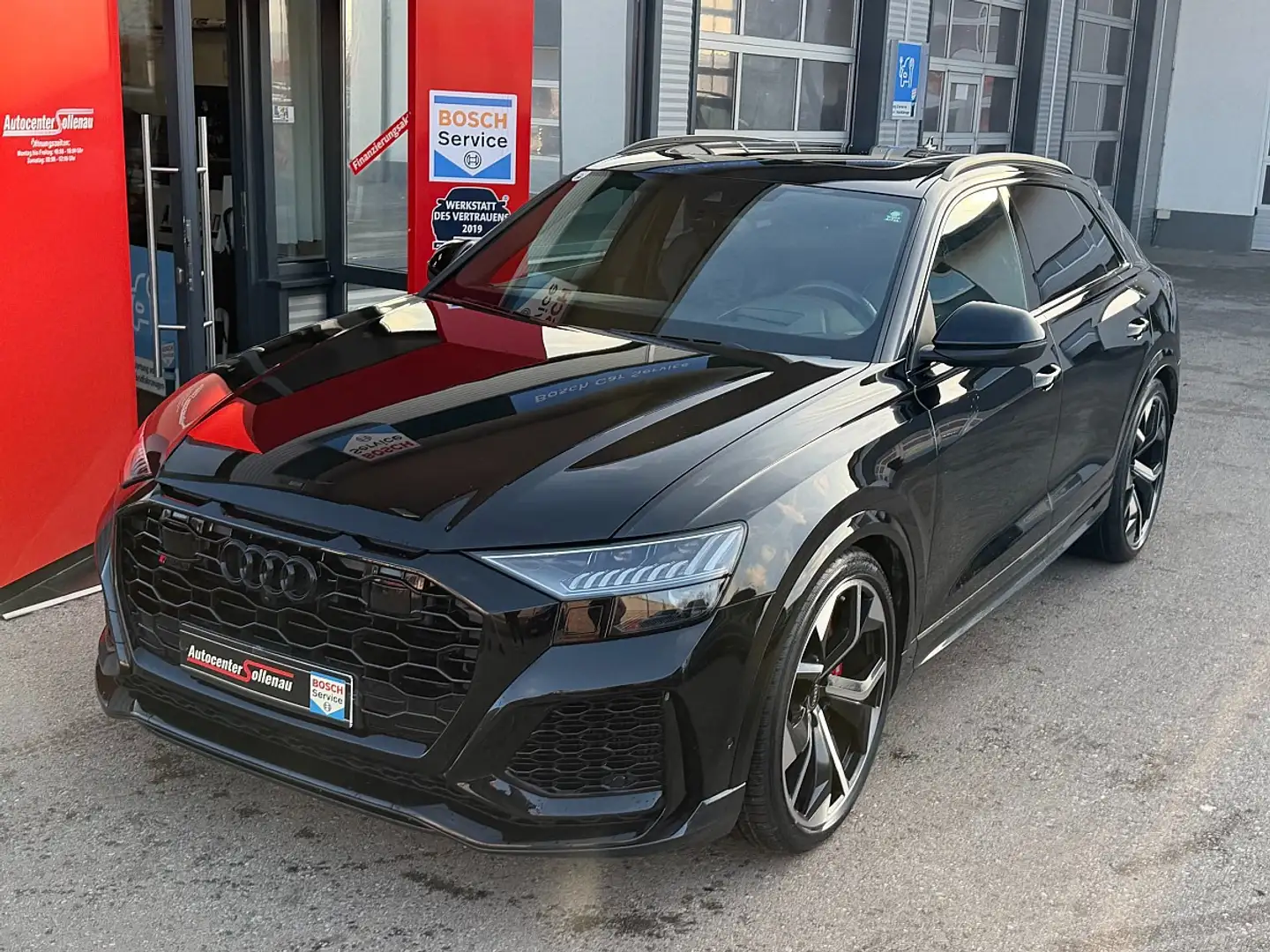 Audi RS Q8 RSQ8 quattro Aut. Schwarz - 2