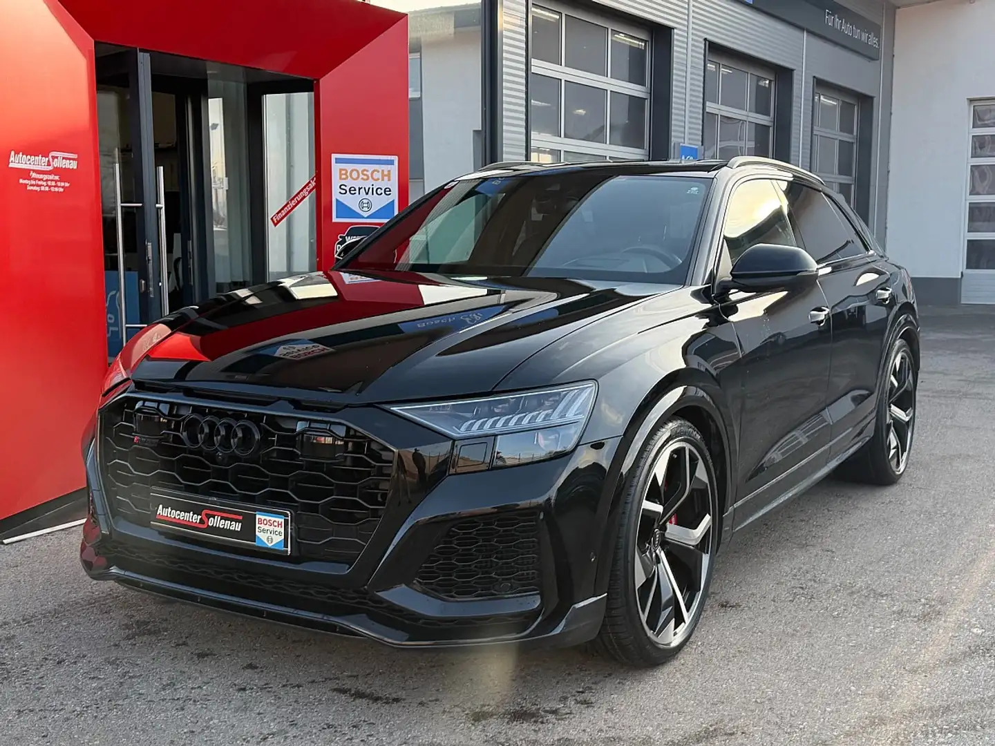 Audi RS Q8 RSQ8 quattro Aut. Schwarz - 1