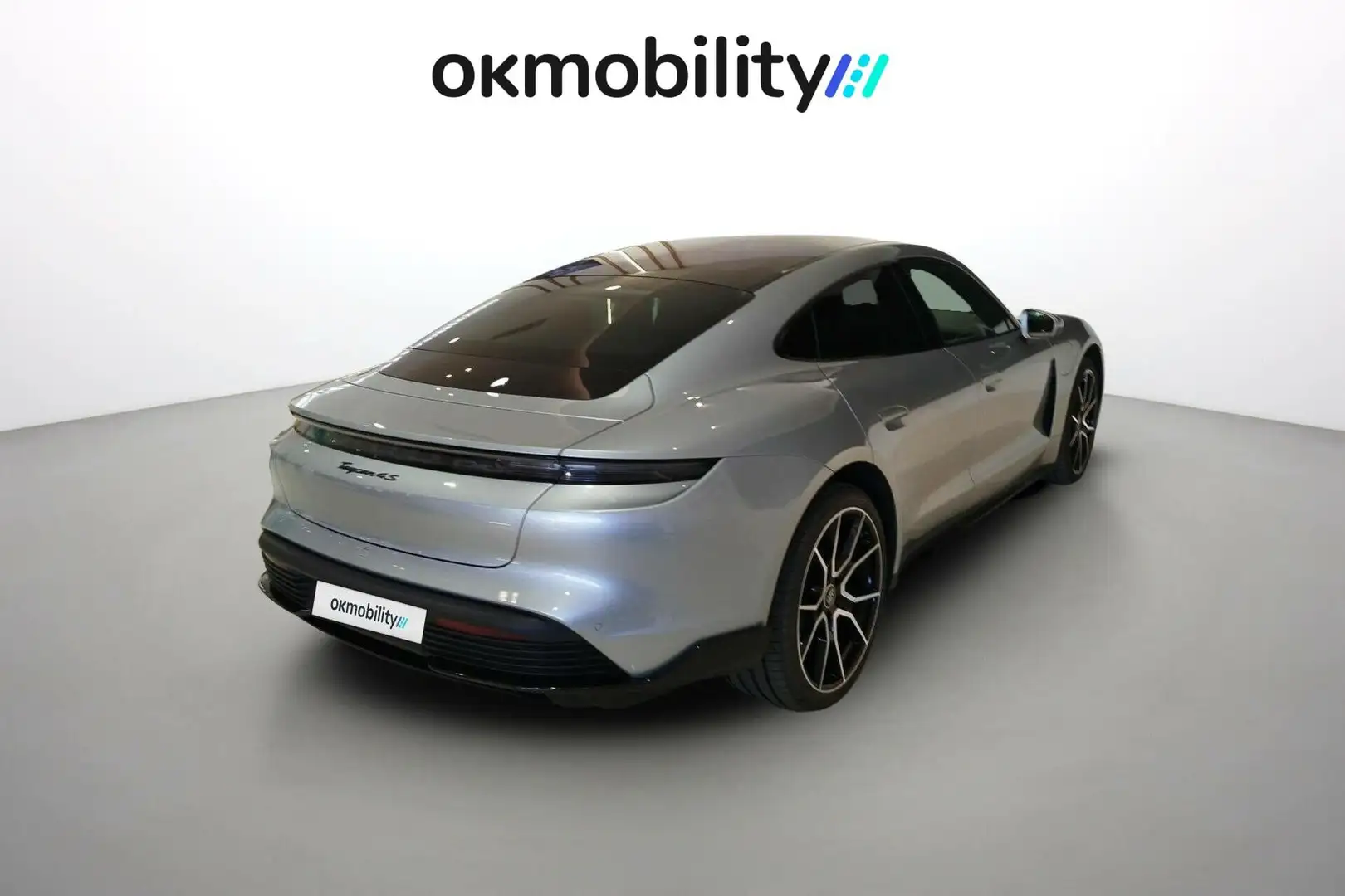 Porsche Taycan 4S Argent - 2