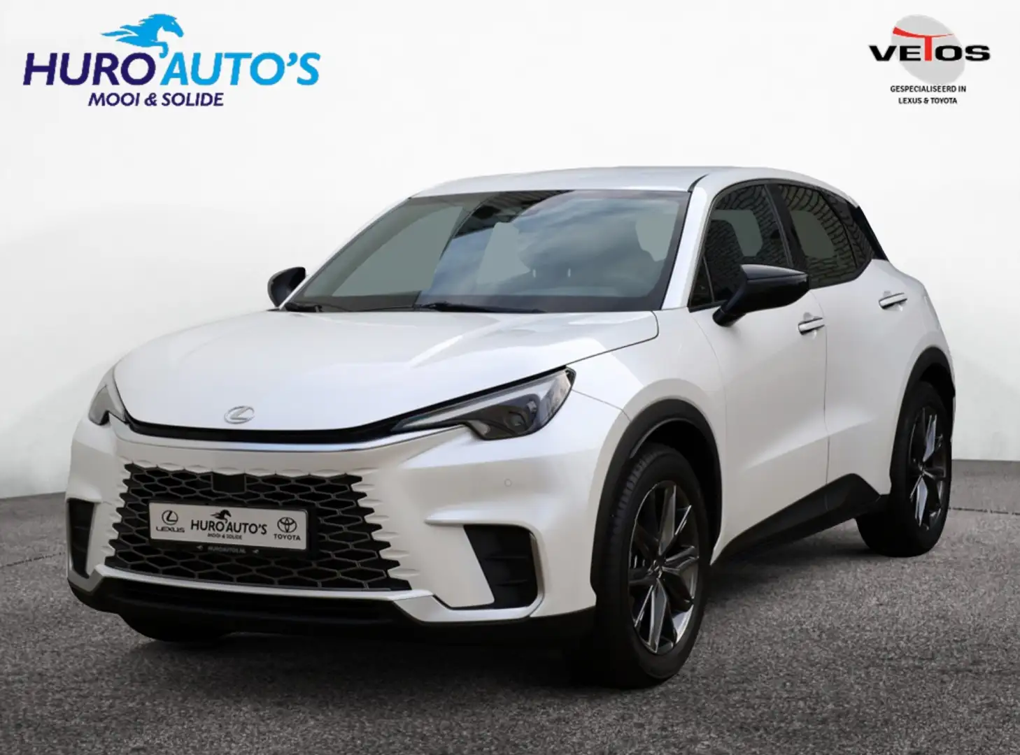 Lexus LBX Relax 2WD | Tech Pack | Memory Seat | El Achterkle Blanc - 1