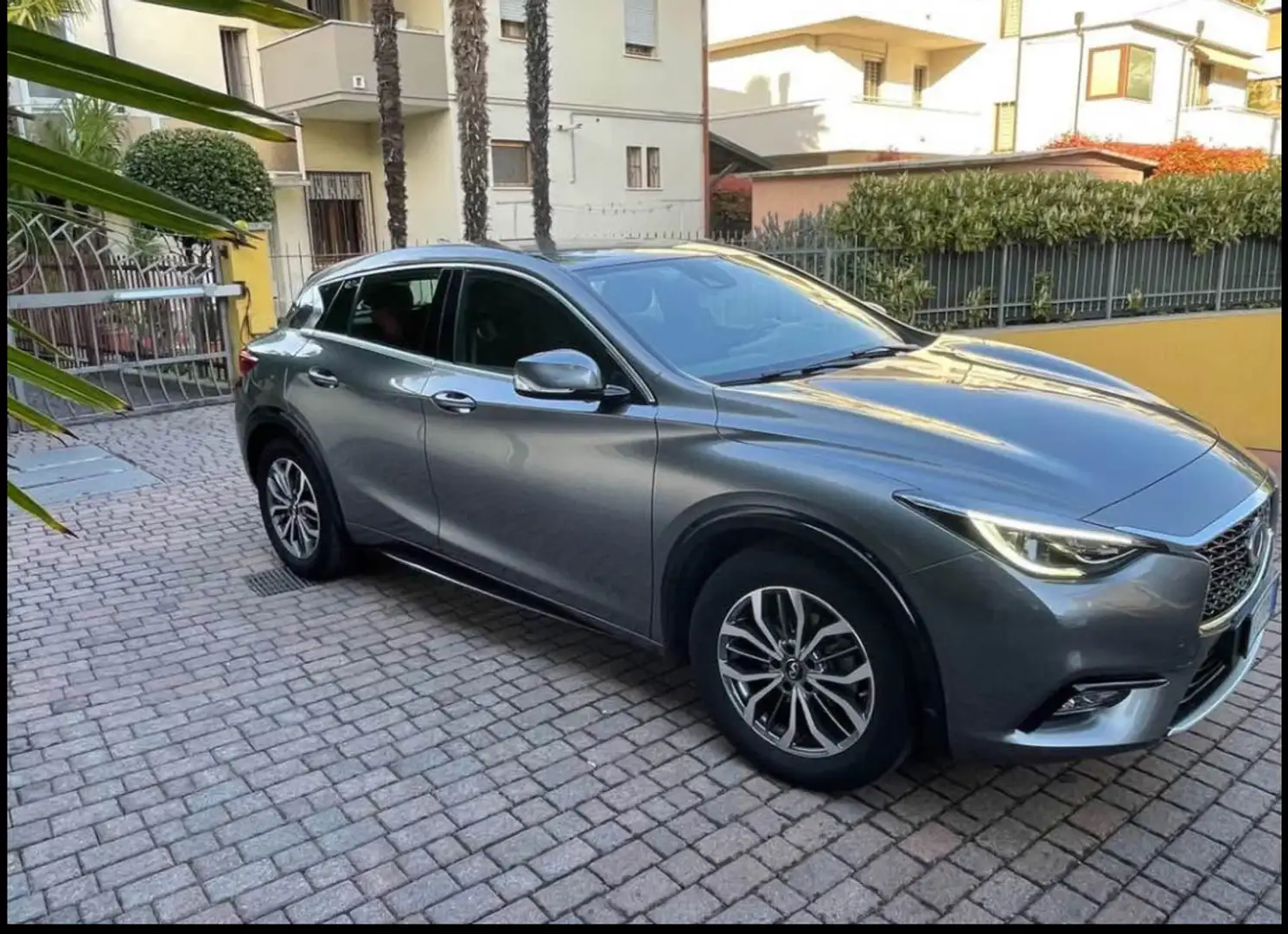 Infiniti Q30 1.5d Business Executive 109cv - 1