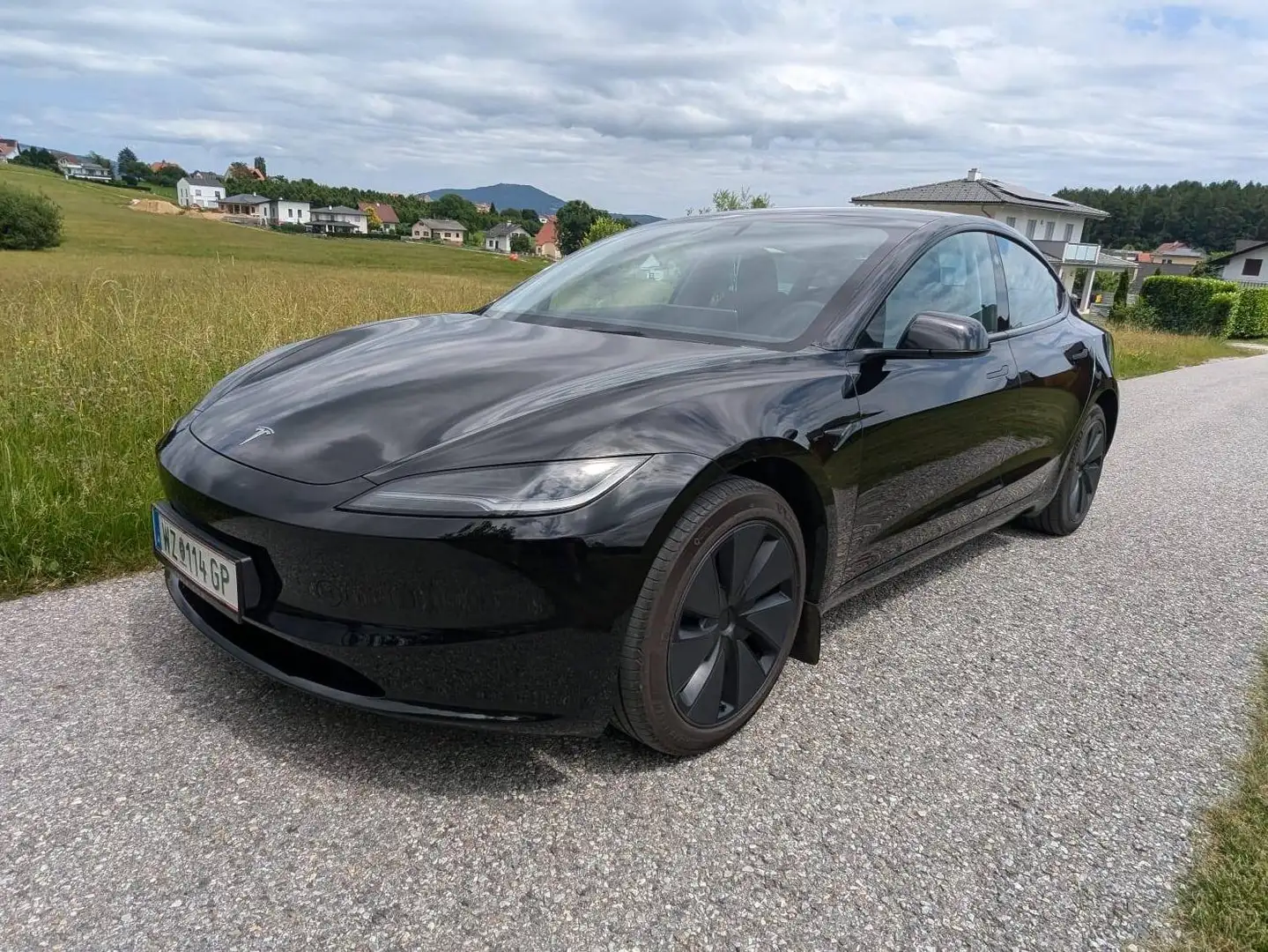 Tesla Model 3 Model 3 Standard Range RWD Premium 60kWh RWD Premi Schwarz - 1