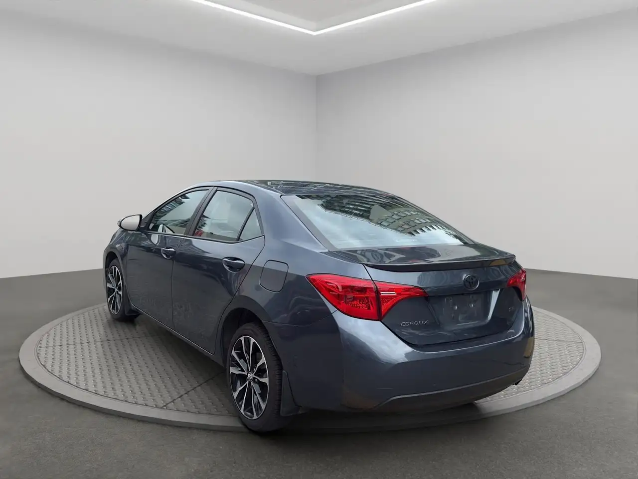 Toyota Corolla снимка Toyota Corolla