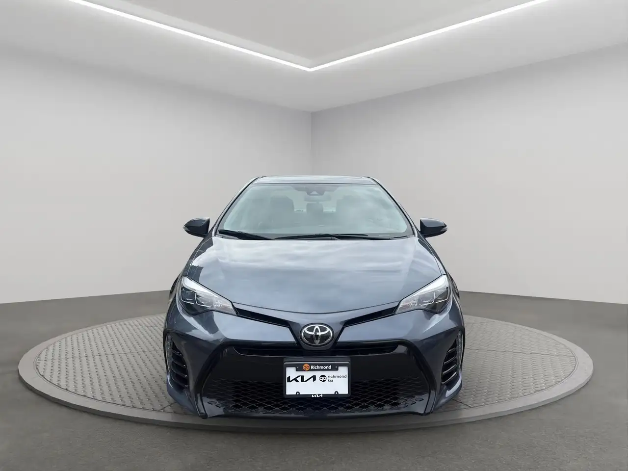 Toyota Corolla снимка Toyota Corolla