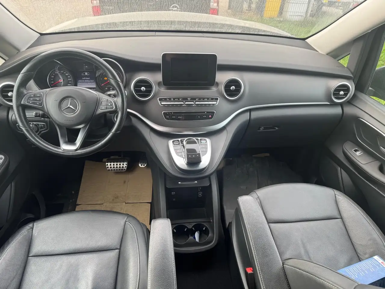 MERCEDES-BENZ V 250 D*8 PLACES*CUIR*GPS*| 190 ch | BVA | SELLERIE CUIR | PORTES LEC