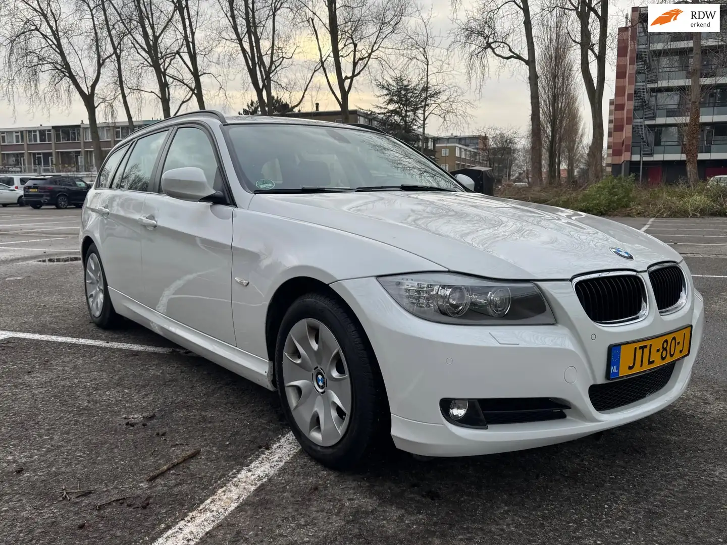 BMW 318 3-serie Touring 318i Luxury Line Blanc - 1
