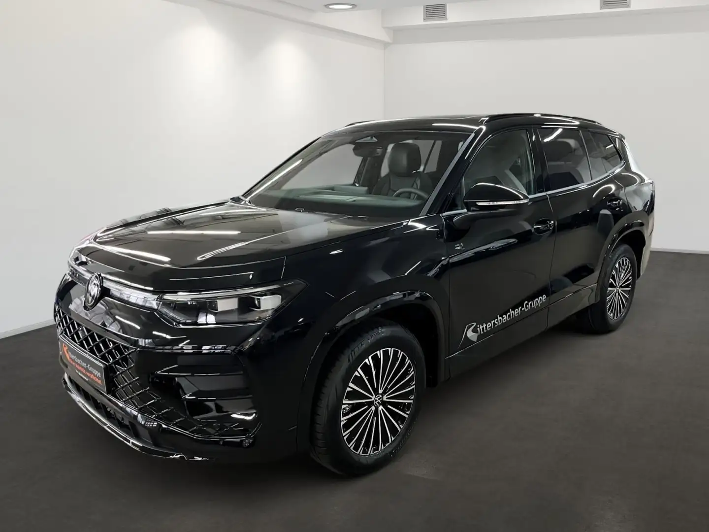 Volkswagen Tayron R-Line, 2,0 l TDI 4Motion 142 KW (193 PS) Noir - 1