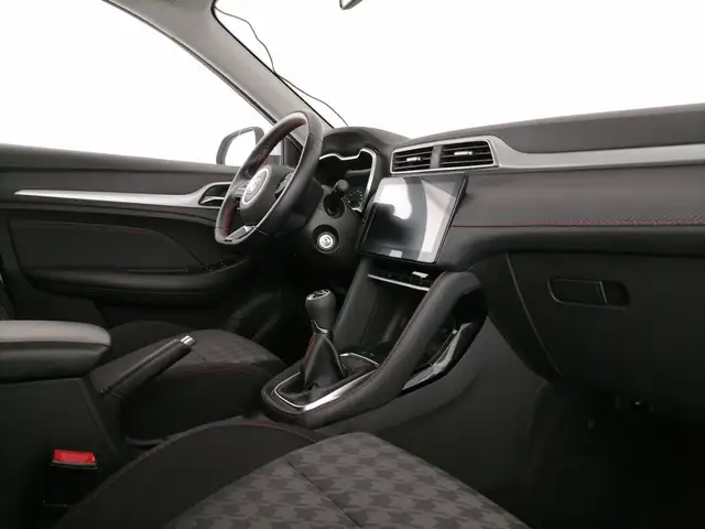 MG ZS view 7