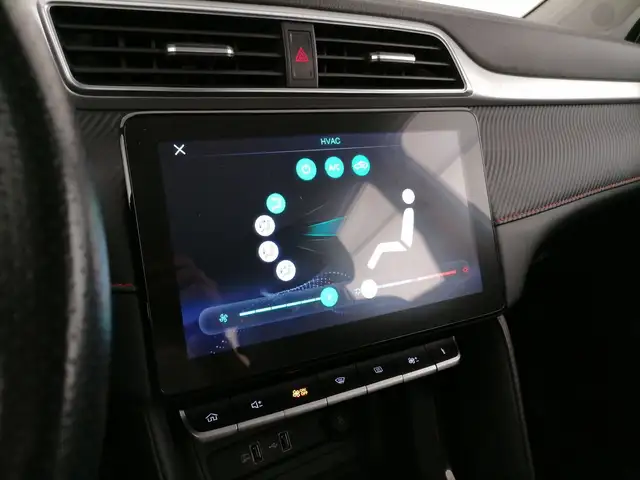 MG ZS view 15
