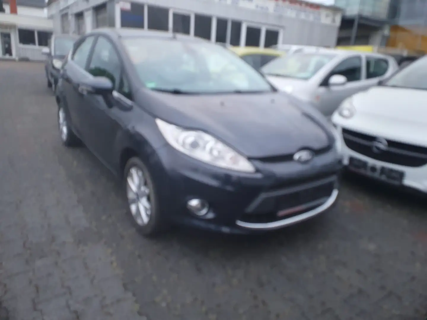 Ford Fiesta 1.4 Autom. Ghia - 1. Hand - nur 26.000 kilometer Grau - 1