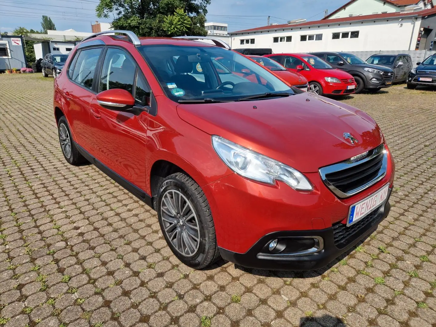 Peugeot 2008 Active Rojo - 1