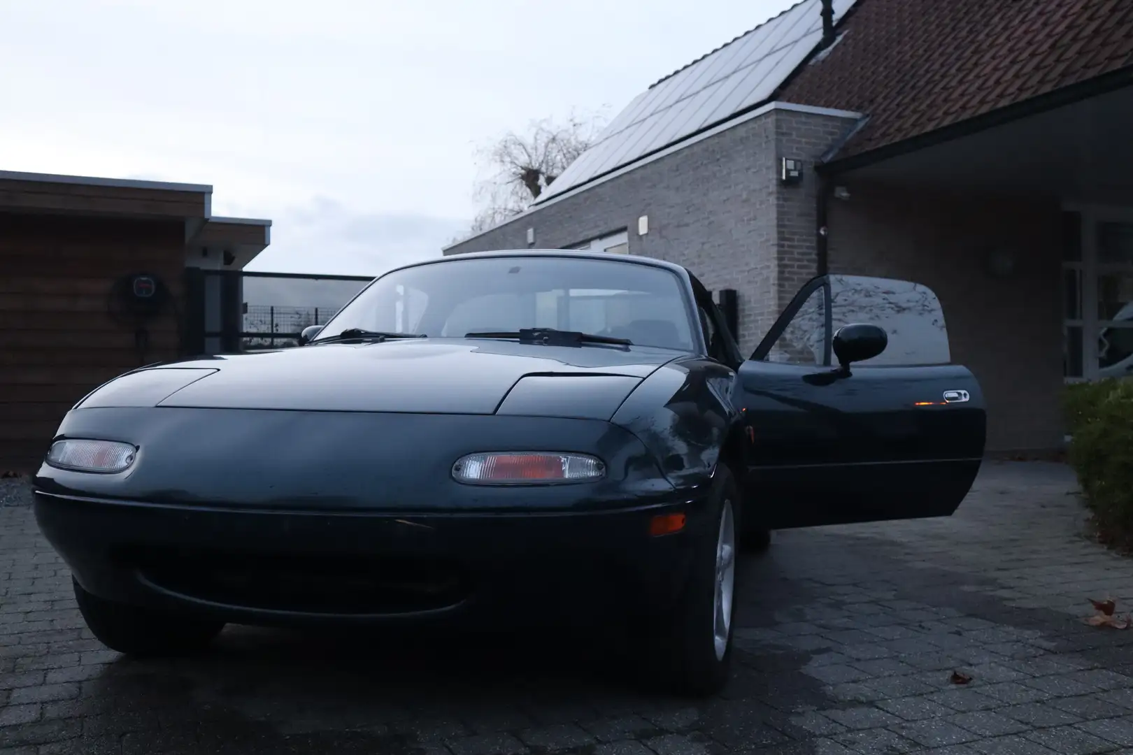Mazda MX-5 16V - 1
