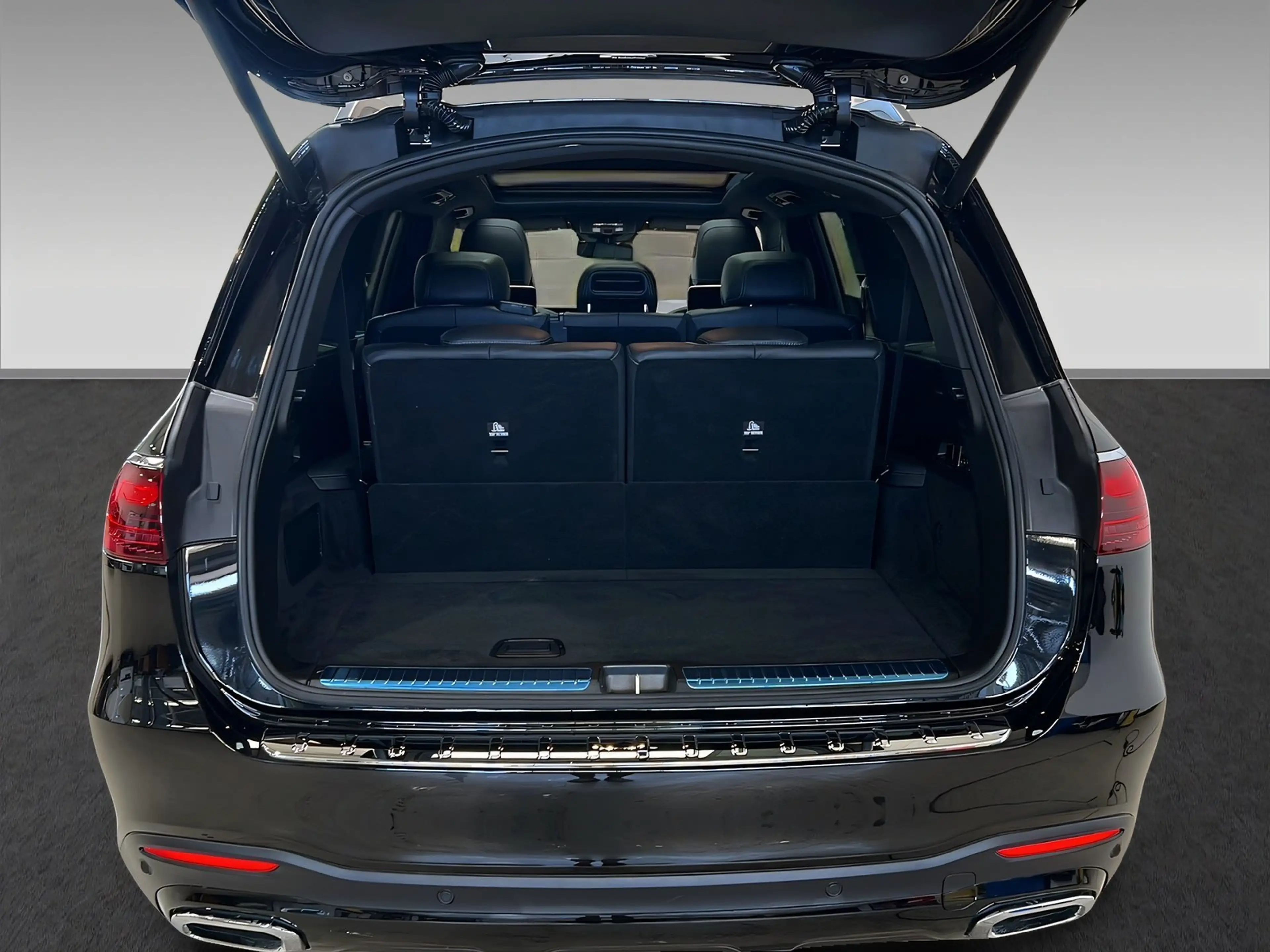 Mercedes-Benz GLS 450 d AMG+Ultimate-Paket+Burm+AHK+7Si+149T€NP — photo 6