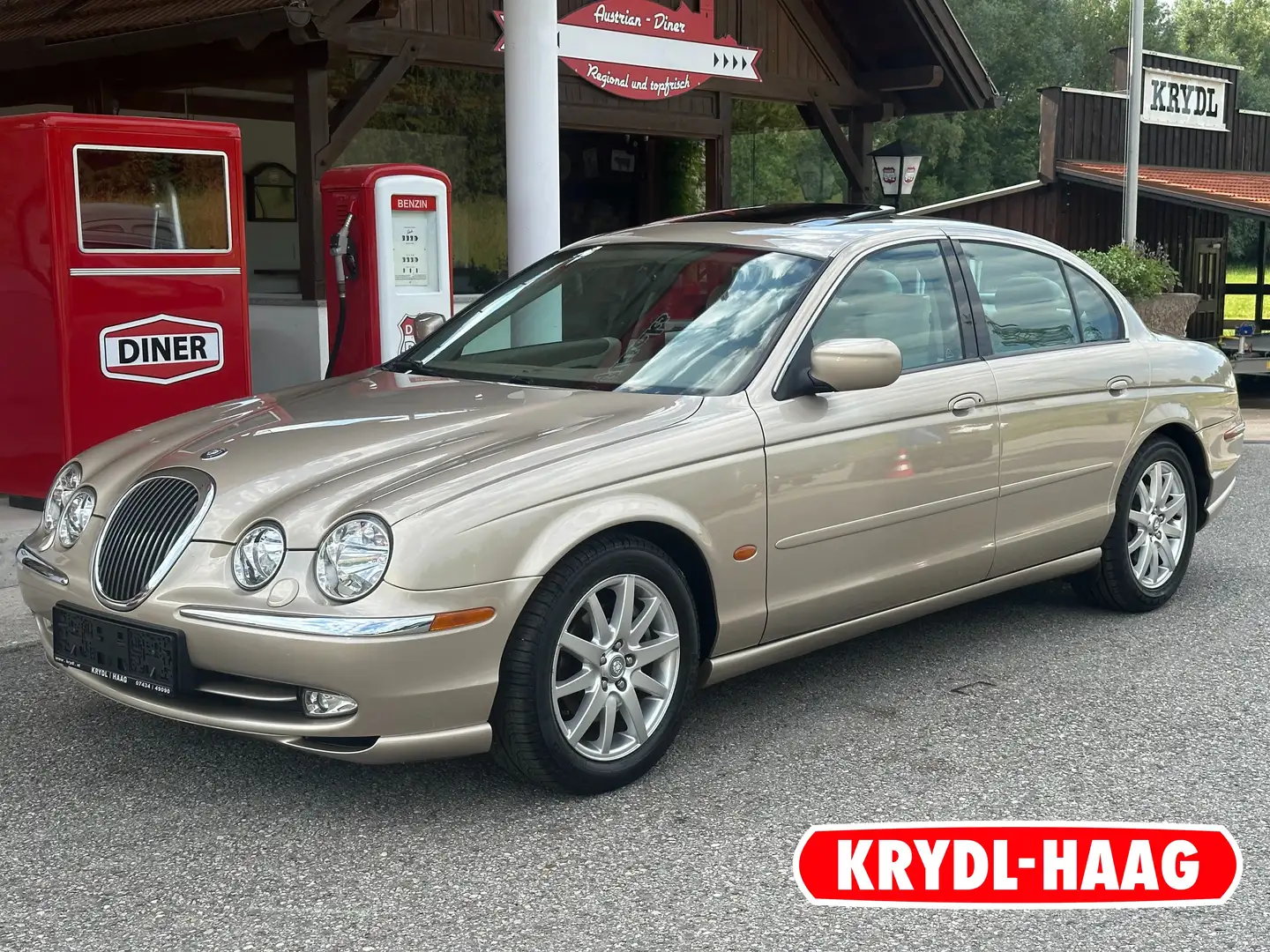 Jaguar S-Type S-Type 4,0 V8 Aut. / Pickerl NEU / Erstbesitz / Beige - 1