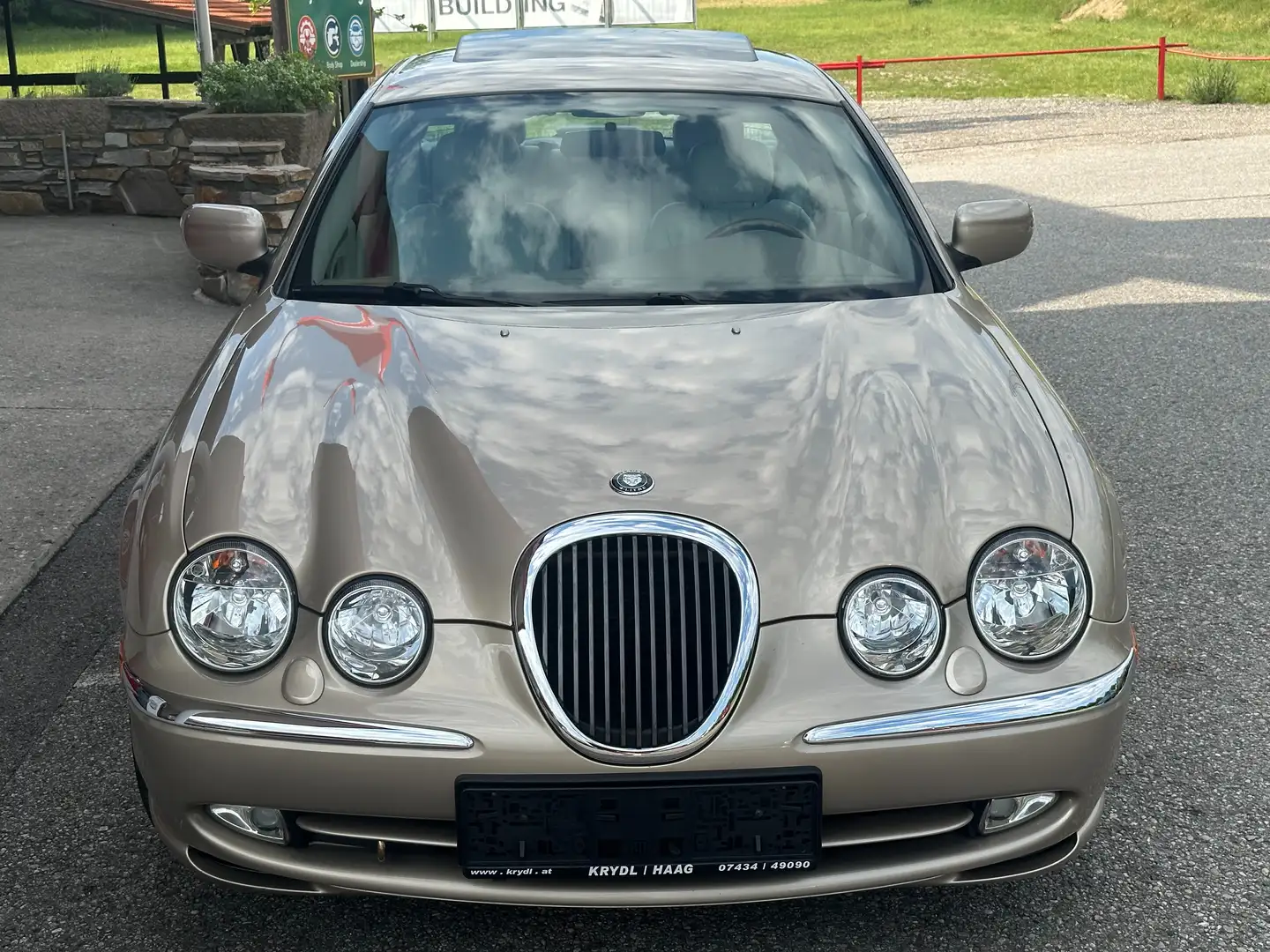 Jaguar S-Type S-Type 4,0 V8 Aut. / Pickerl NEU / Erstbesitz / Beige - 2