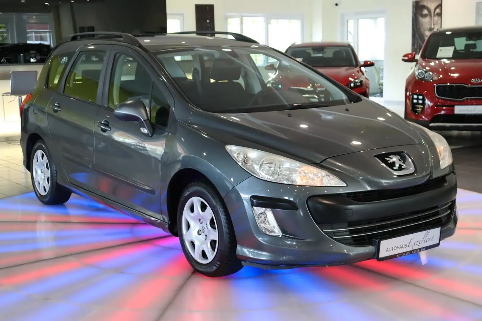 Peugeot 308 SW Tendance*KLIMAANLAGE*NAVI*SHZ*BC*ZV* Gris - 2