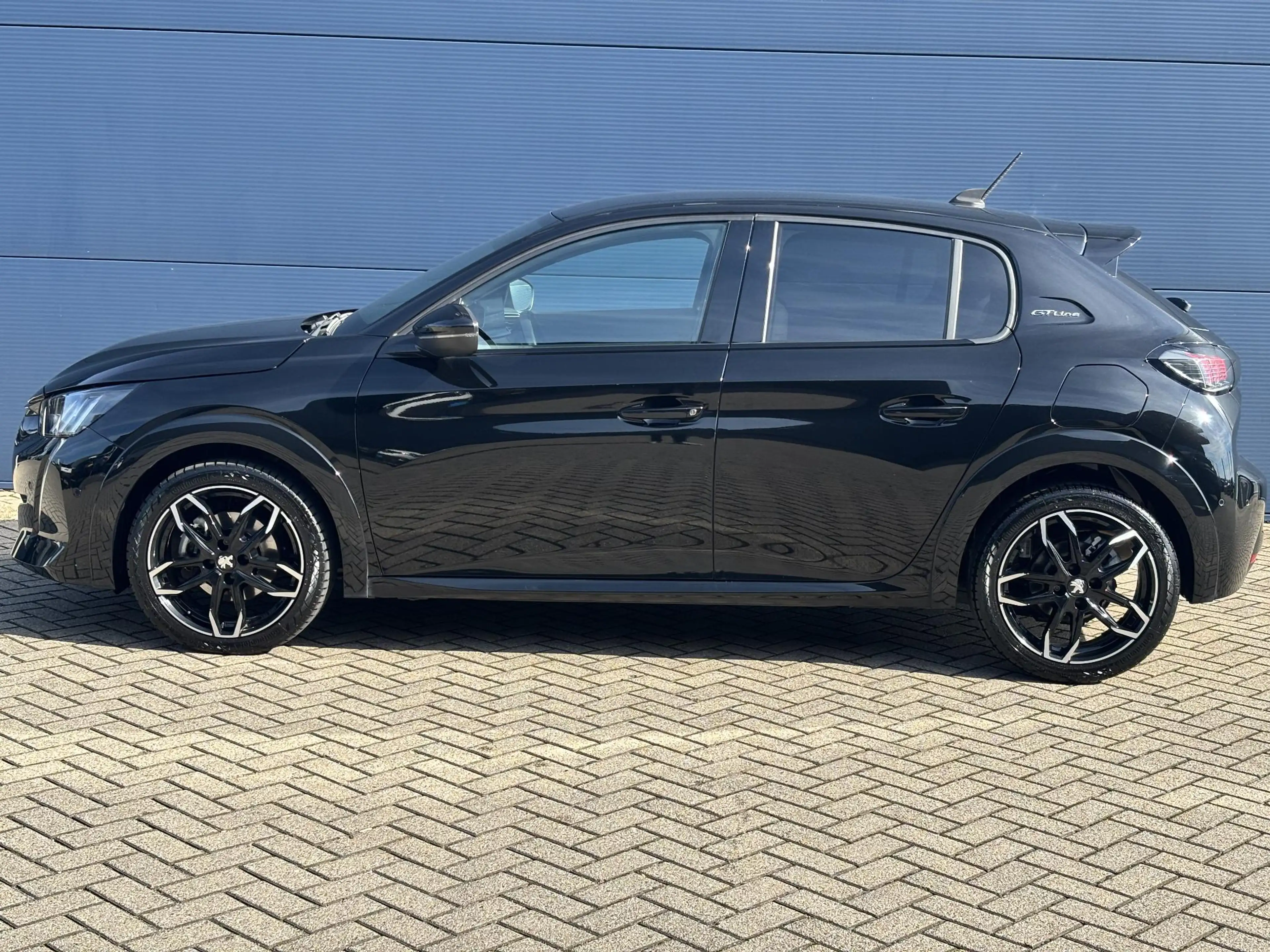Peugeot 208 1.2 PureTech GT-Line Automaat | Focal Hifi Systeem — photo 2