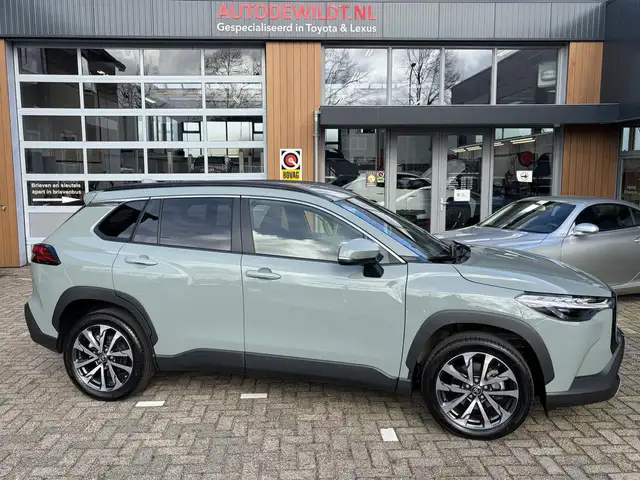 Toyota Corolla Cross 1.8 Hybrid 140 Style A/T + FABRIEKSGARANTIE