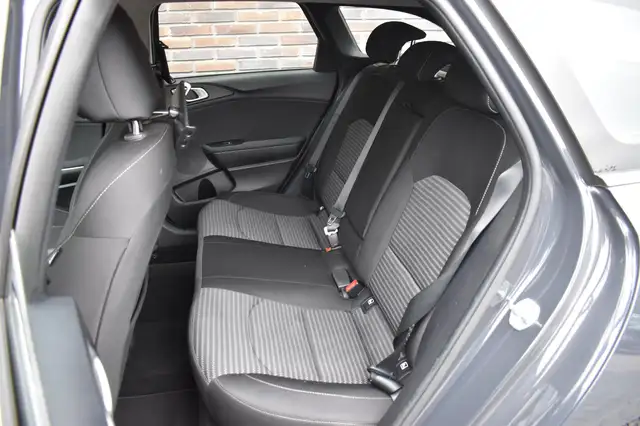 Kia Ceed view 5