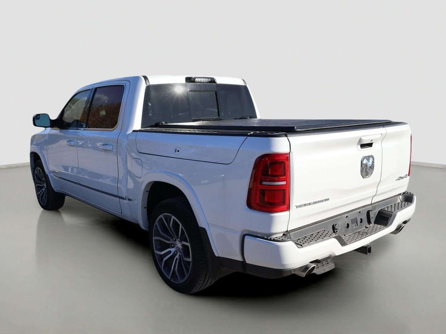 2026 RAM 1500 Tungsten 4x4 Crew — снимка 3