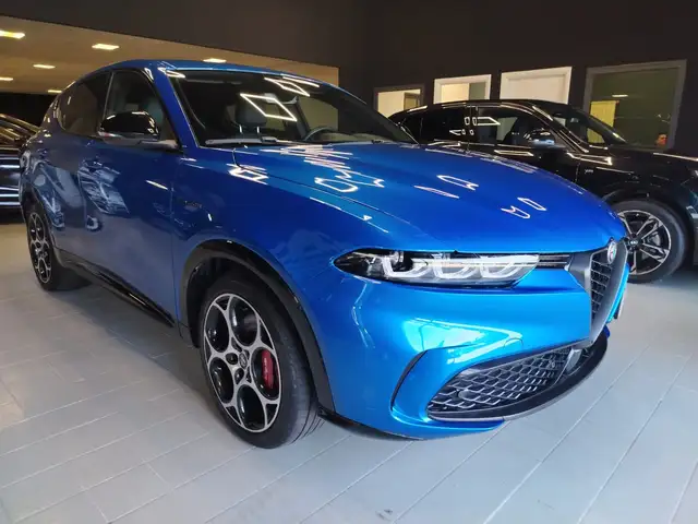 2023 Alfa Romeo Tonale in Blue for sale