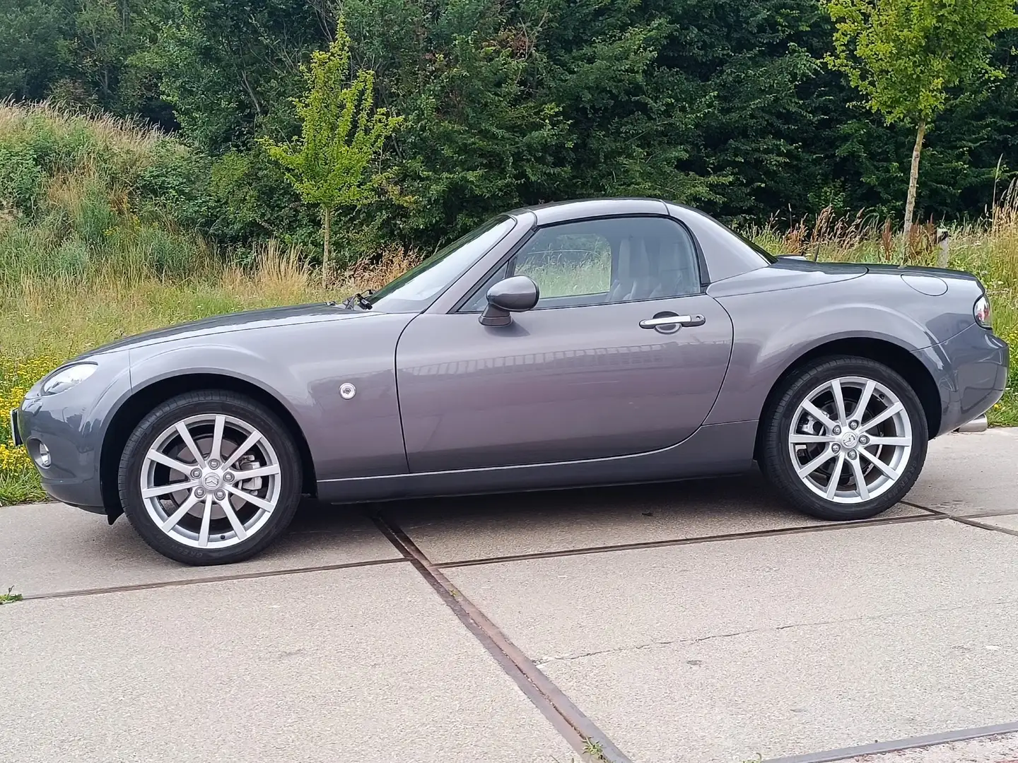 Mazda MX-5 MX-5 1.8 Executive Grijs - 1