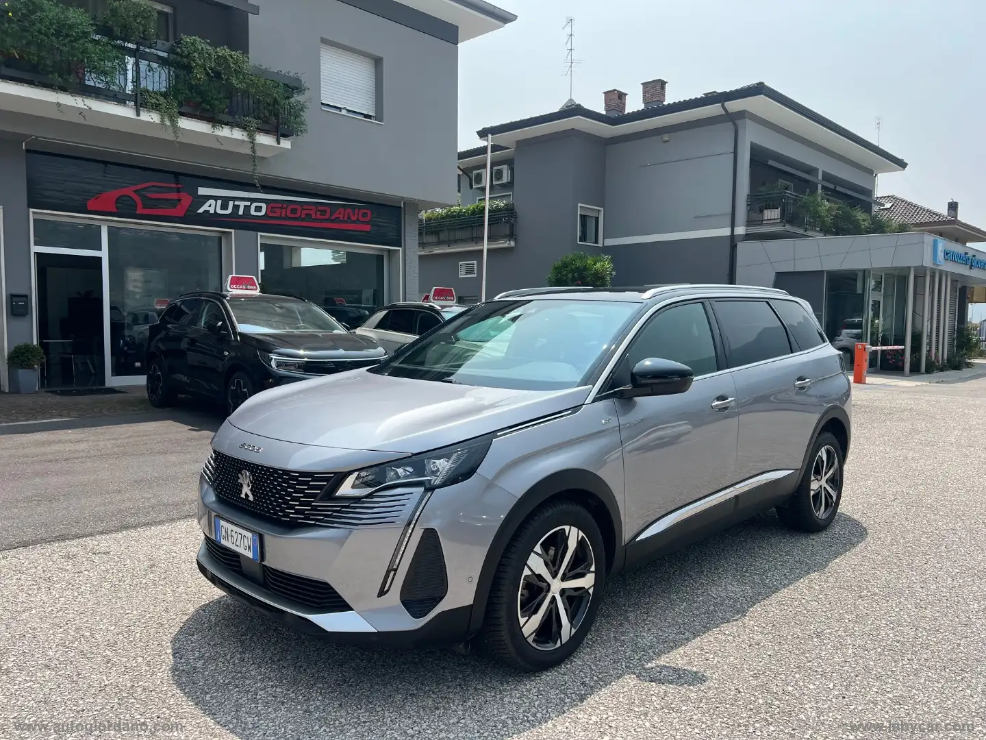 Peugeot 5008 BlueHDi 130 S&S EAT8 GT Grigio - 1