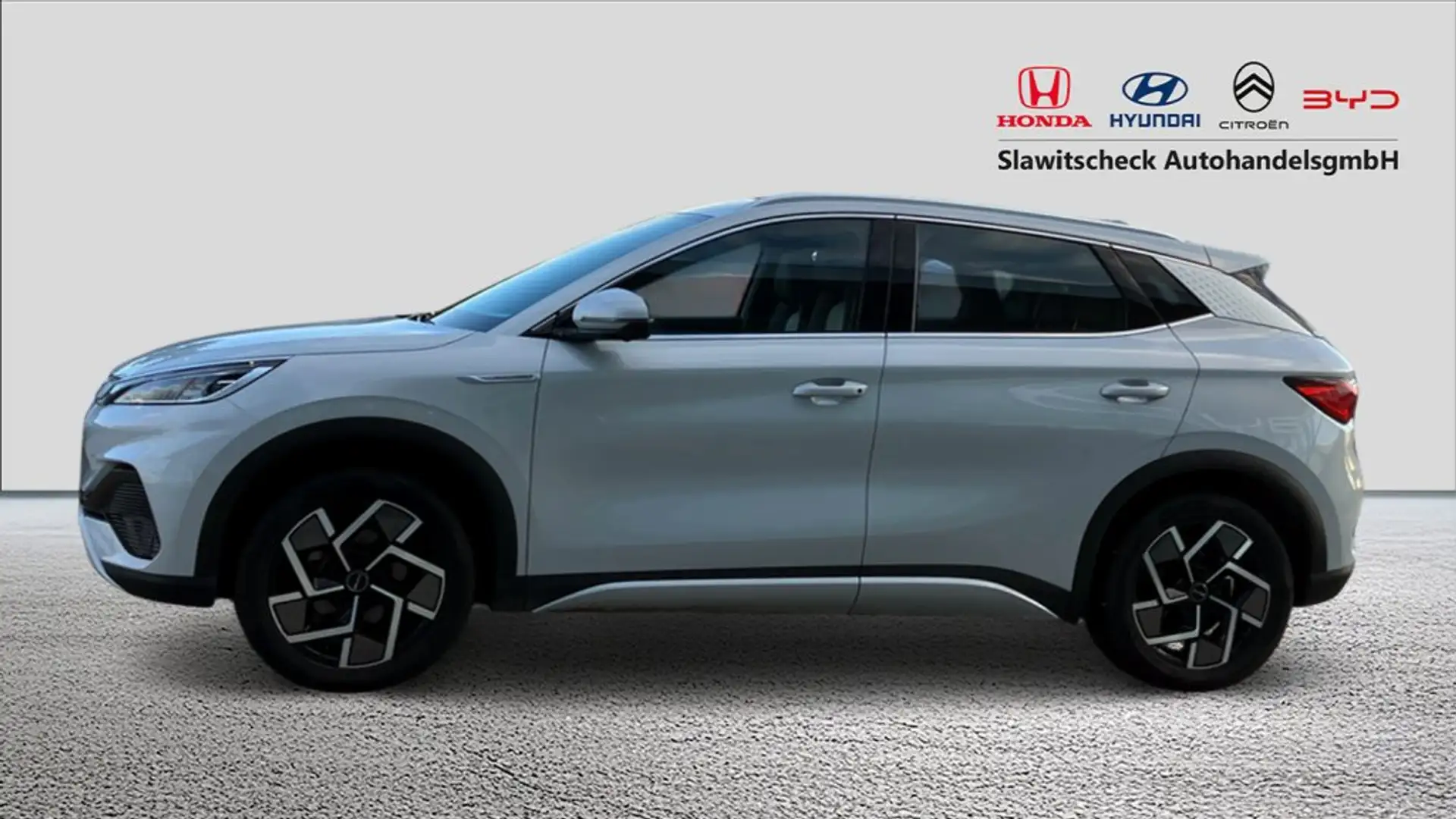 BYD Atto 3 60,5 kWh Design Weiß - 2