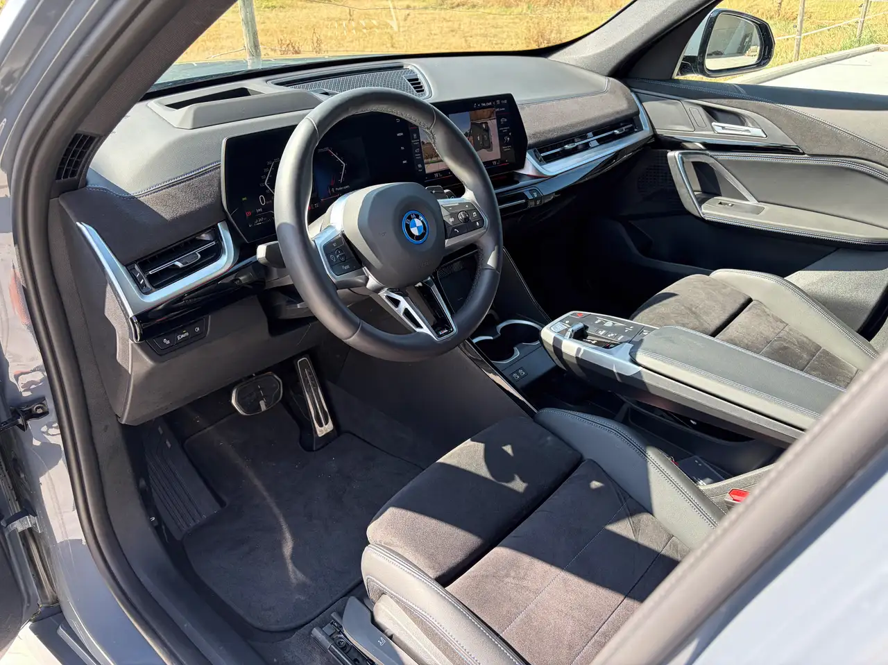 BMW X1 PHEV 1.5iA xDrive25e * M-SPORT PRO * 360° CAMERA * HUD * MASSAGE *, миниатюра 12