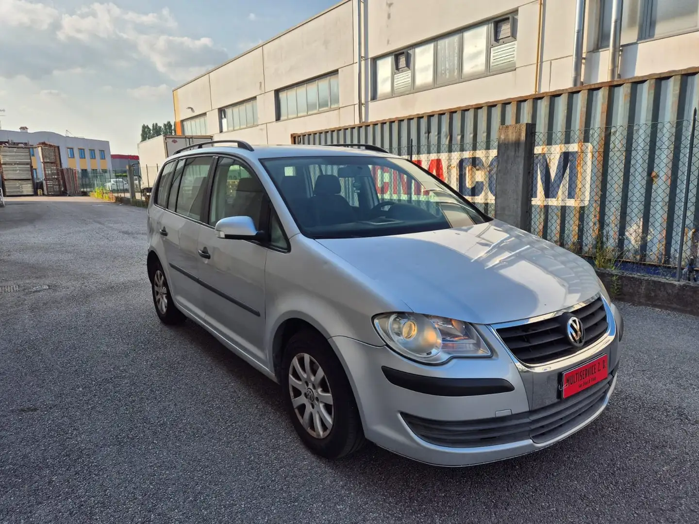 Volkswagen Touran Touran 2.0 tdi Highline 140cv Grigio - 2